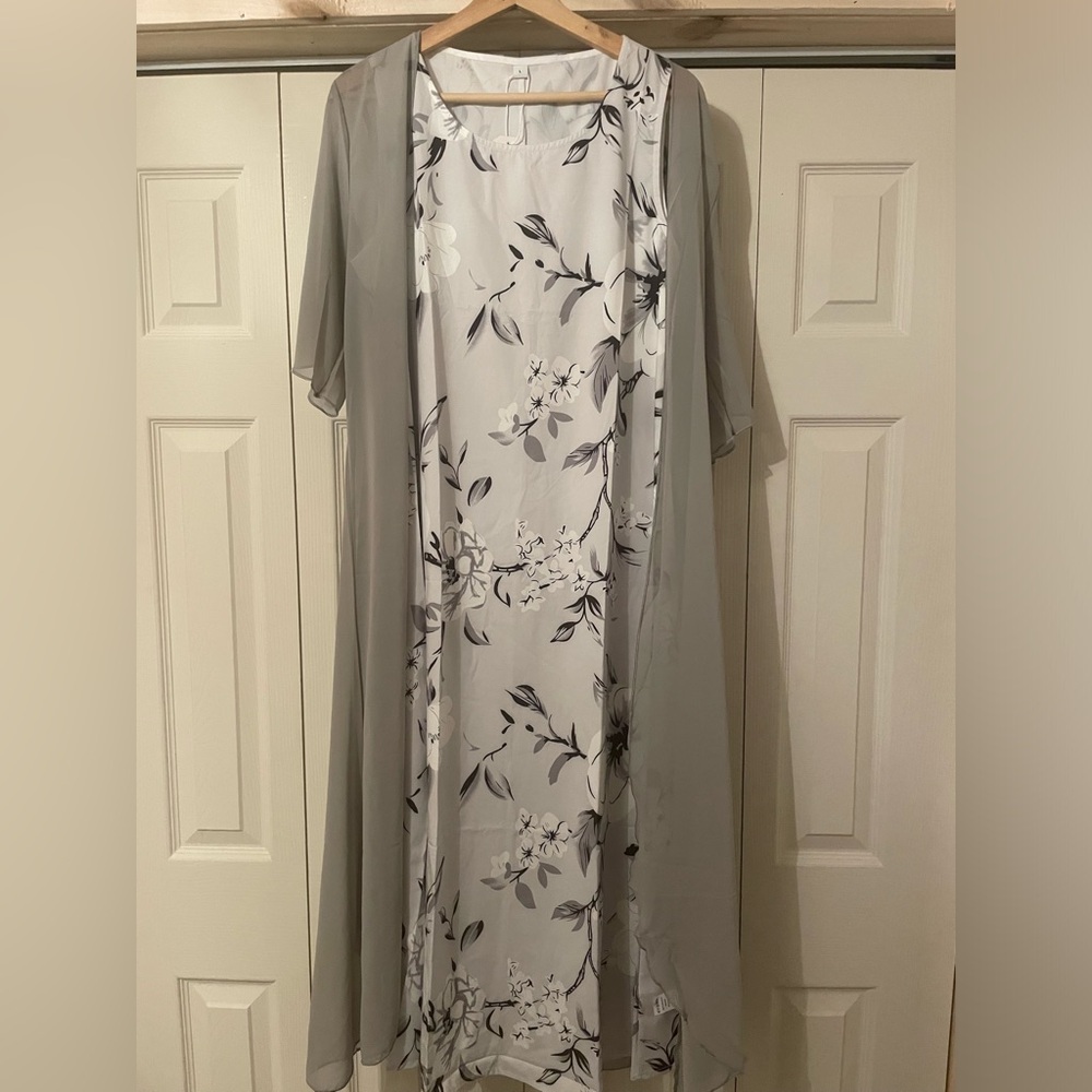 Black and White Floral Print gown